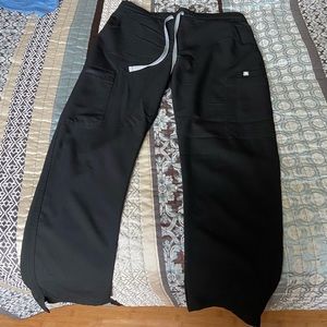 Figs Black Small Petite Yola Skinny Scrub Pants